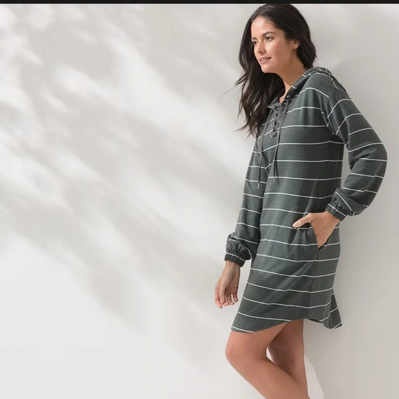 Soma Wknd Grey White Stripes Soft Lace Up Dress Long Sleeve Womens Size Small - Picture 13 of 13